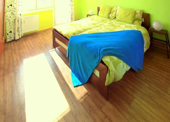 Apartment Castle View-bus Station, Parking, Center *